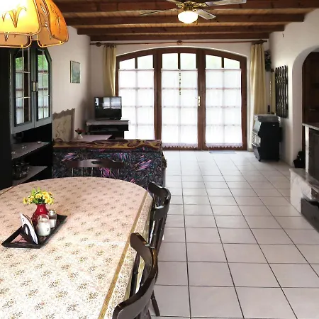 Arvacska By Interhome 度假居